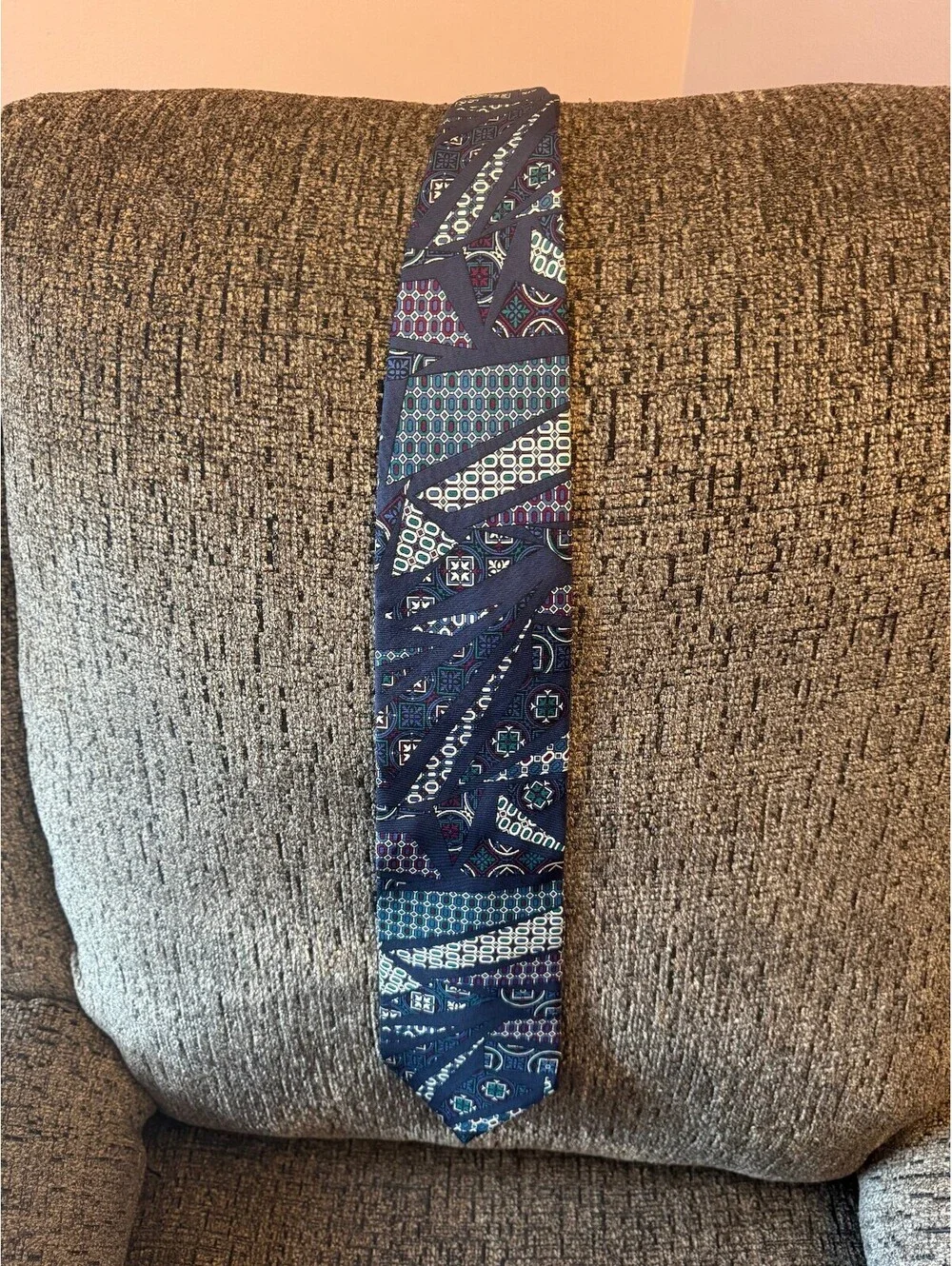 100% silk Italian made men's tie: Qlacchi, burgandy, black, white, Extra Long